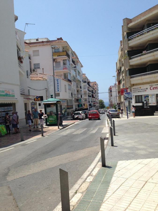 Chez Alison! Central Nerja Apt Luaran gambar